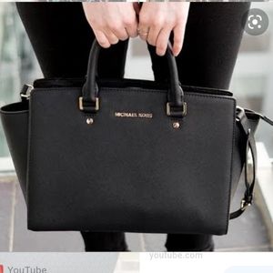 Michael kors black pebbled leather purse handbag cy